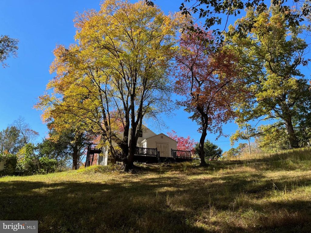 1816 RICHMOND HWY, Stafford, VA 22554