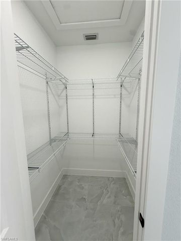 1912 SE 11th PL, Cape Coral, FL 33990