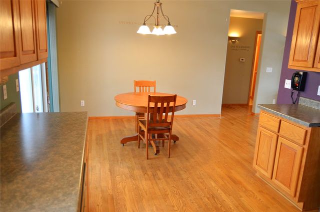 302 Grace Avenue, Urbana, IA 52345