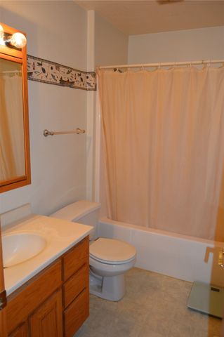 302 Grace Avenue, Urbana, IA 52345