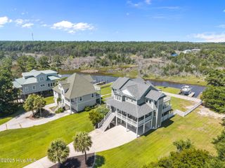 167 Alligator Bay, Sneads Ferry, NC 28460