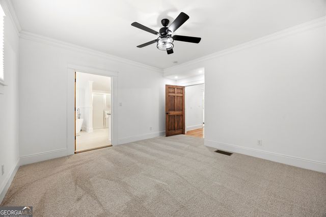 39 N Broad Street, Porterdale, GA 30014