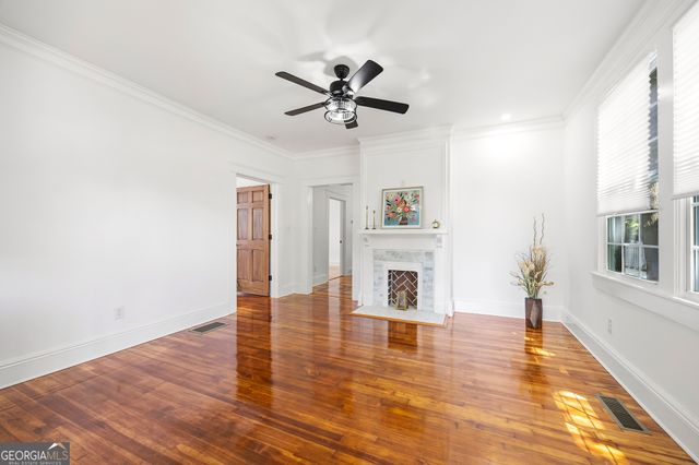 39 N Broad Street, Porterdale, GA 30014