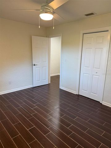 1917 GILBERT STREET, Clearwater, FL 33765