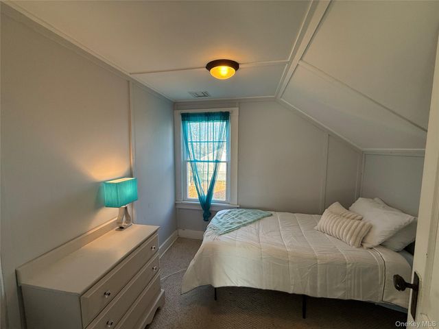 1125 Pequash Avenue, Cutchogue, NY 11935