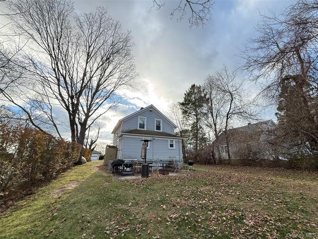 1125 Pequash Avenue, Cutchogue, NY 11935