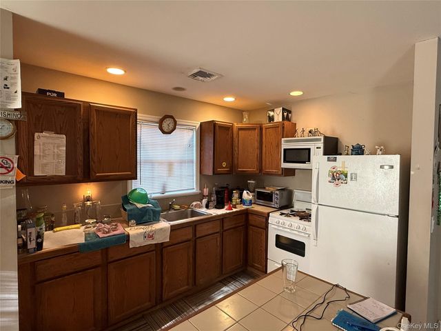 1125 Pequash Avenue, Cutchogue, NY 11935