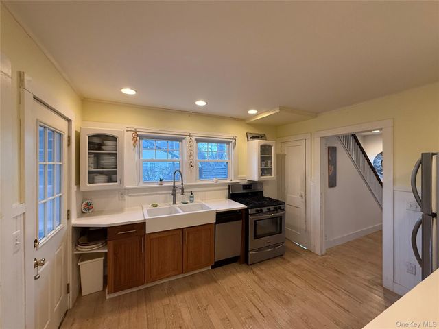 1125 Pequash Avenue, Cutchogue, NY 11935