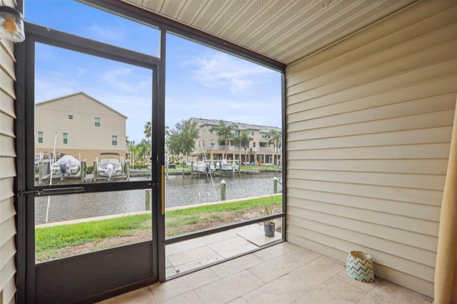 358 MOORINGS COVE DRIVE 4B, Tarpon Springs, FL 34689