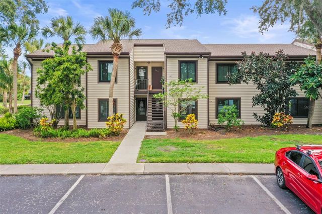 358 MOORINGS COVE DRIVE 4B, Tarpon Springs, FL 34689