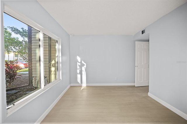 358 MOORINGS COVE DRIVE 4B, Tarpon Springs, FL 34689