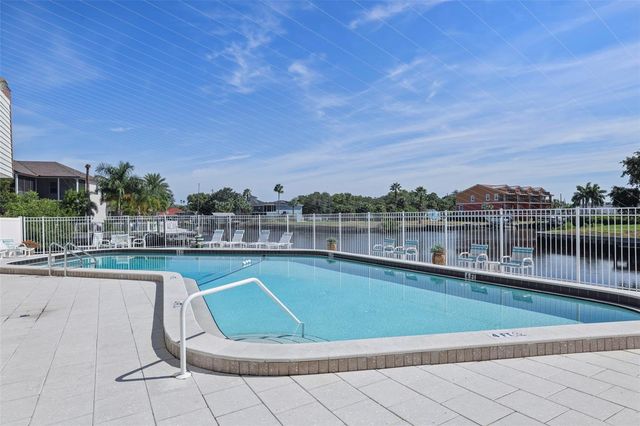 358 MOORINGS COVE DRIVE 4B, Tarpon Springs, FL 34689