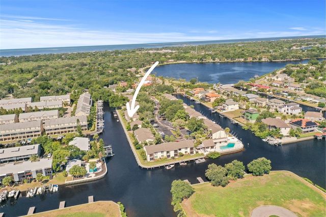 358 MOORINGS COVE DRIVE 4B, Tarpon Springs, FL 34689