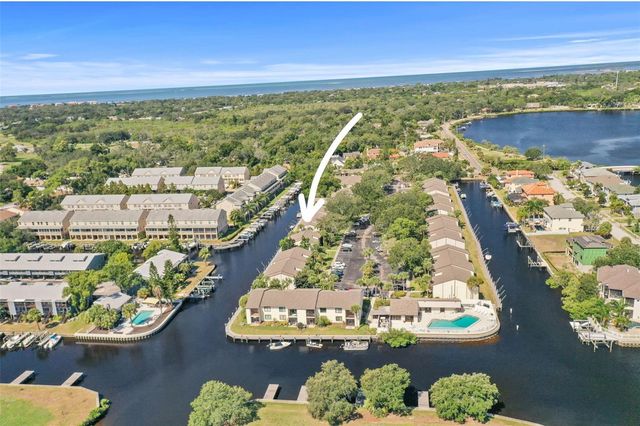 358 MOORINGS COVE DRIVE 4B, Tarpon Springs, FL 34689