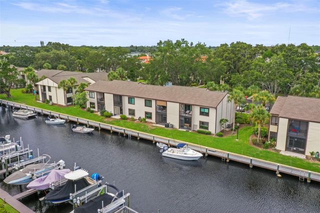 358 MOORINGS COVE DRIVE 4B, Tarpon Springs, FL 34689