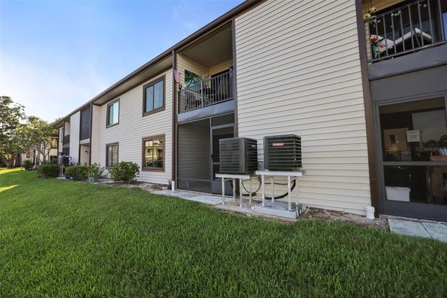 358 MOORINGS COVE DRIVE 4B, Tarpon Springs, FL 34689