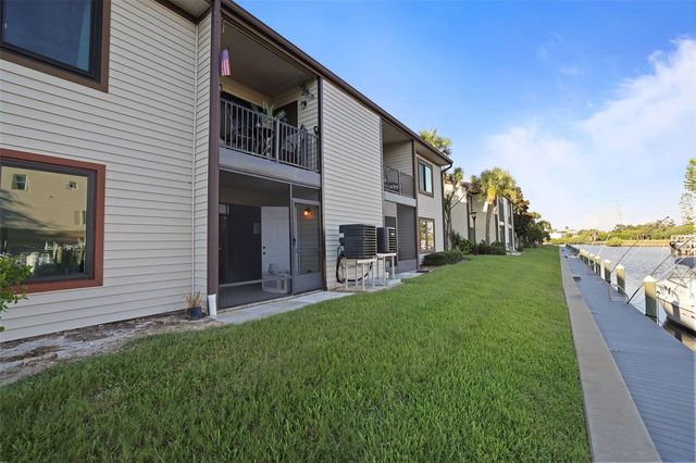 358 MOORINGS COVE DRIVE 4B, Tarpon Springs, FL 34689