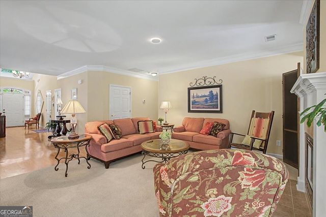 365 Grand Teton Cir, Fayetteville, GA 30215