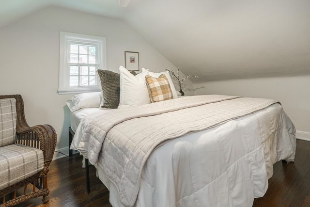 421 Richards Road, Columbus, OH 43214