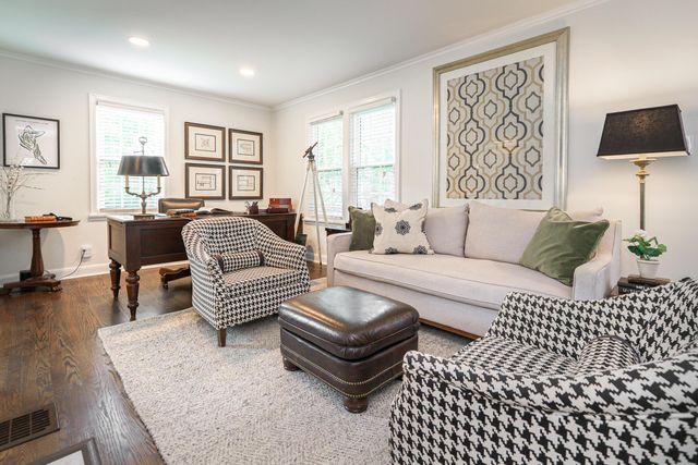 421 Richards Road, Columbus, OH 43214