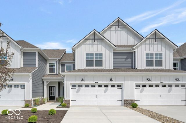 11200 Hobbsbrook Drive, Noblesville, IN 46060