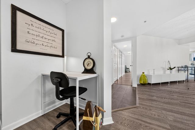 520 SE 5th Ave 2211, Fort Lauderdale, FL 33301