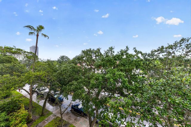 520 SE 5th Ave 2211, Fort Lauderdale, FL 33301
