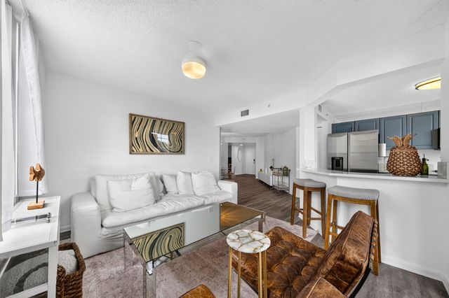 520 SE 5th Ave 2211, Fort Lauderdale, FL 33301