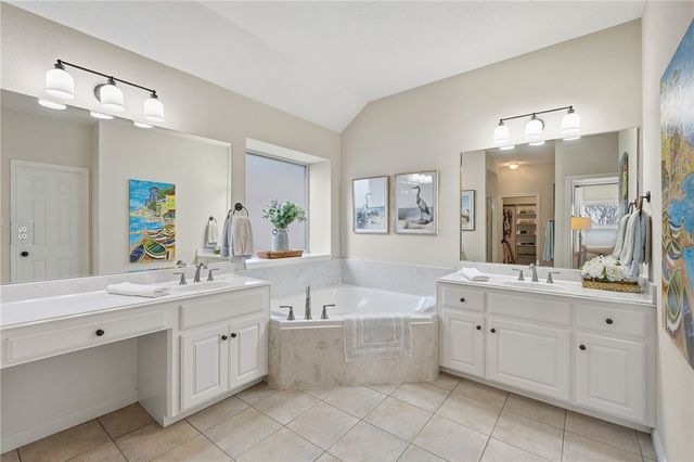 5203 Draycott Court, Bryan, TX 77802