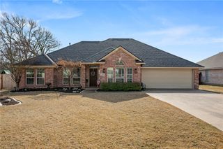 5203 Draycott Court, Bryan, TX 77802