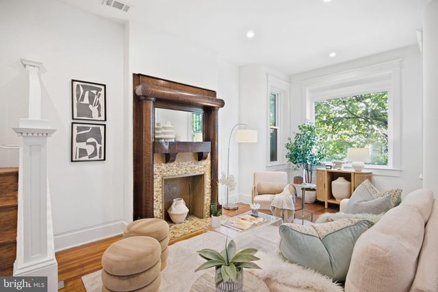 1112 MONROE ST NW, Washington, DC 20010