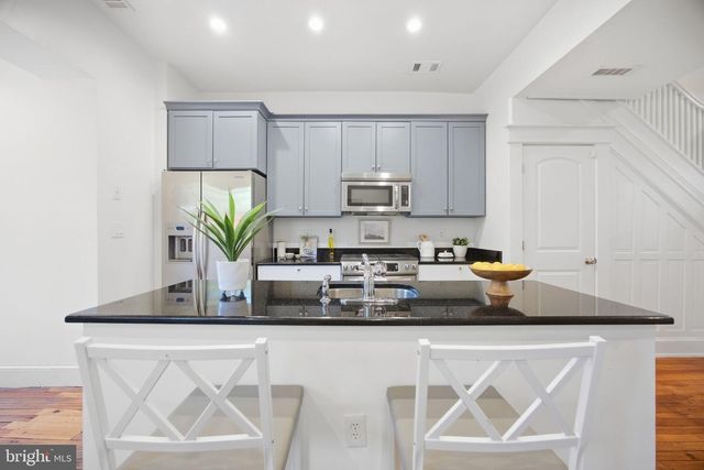1112 MONROE ST NW, Washington, DC 20010