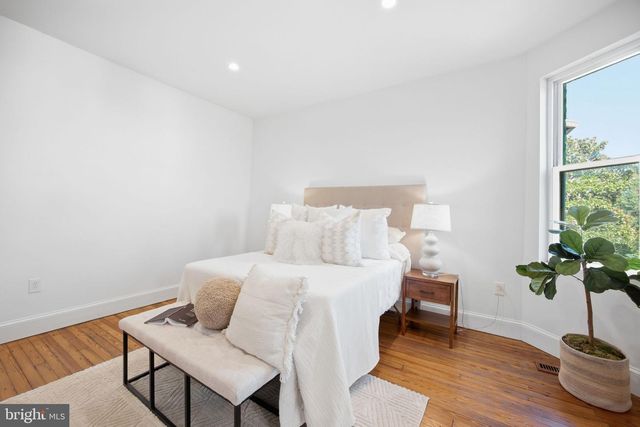 1112 MONROE ST NW, Washington, DC 20010
