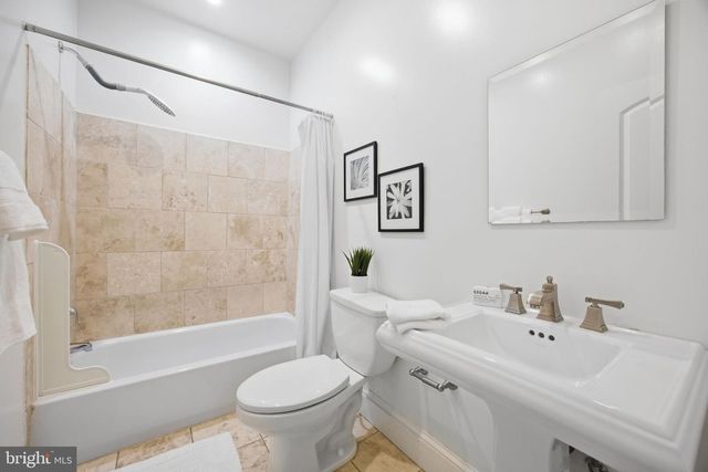 1112 MONROE ST NW, Washington, DC 20010