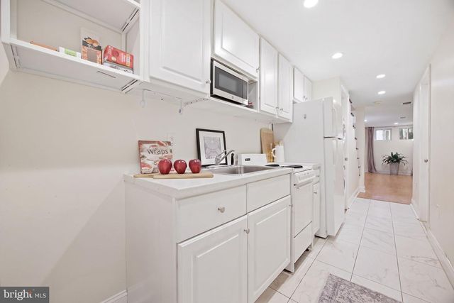 1112 MONROE ST NW, Washington, DC 20010