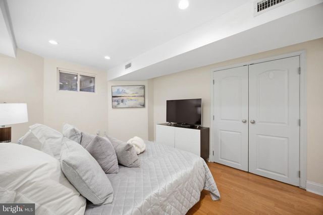 1112 MONROE ST NW, Washington, DC 20010