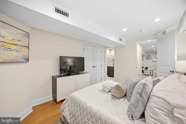 1112 MONROE ST NW, Washington, DC 20010