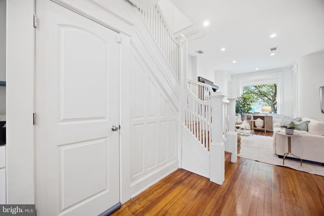 1112 MONROE ST NW, Washington, DC 20010