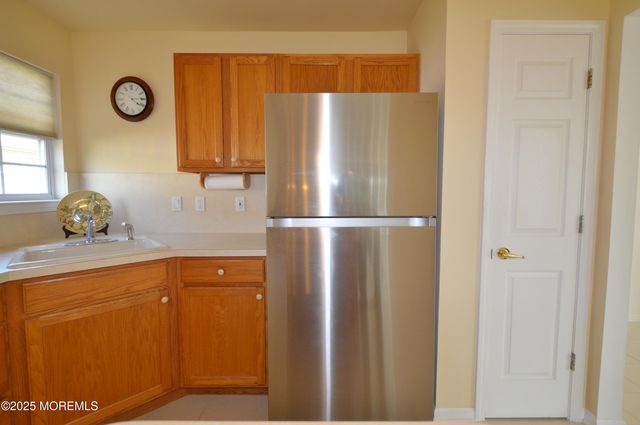 2602 Meadow Lake Drive, Toms River, NJ 08755