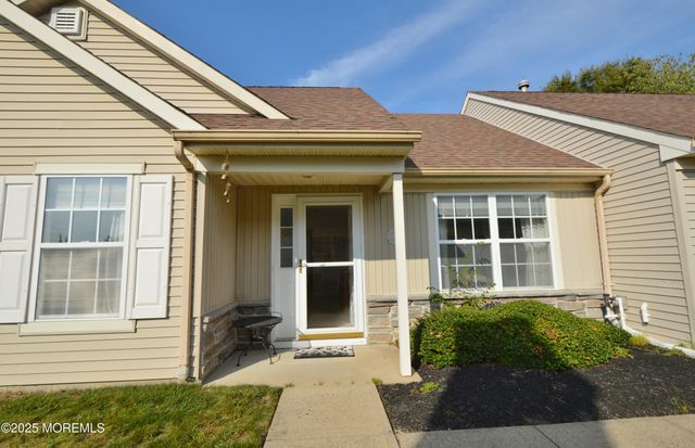 2602 Meadow Lake Drive, Toms River, NJ 08755