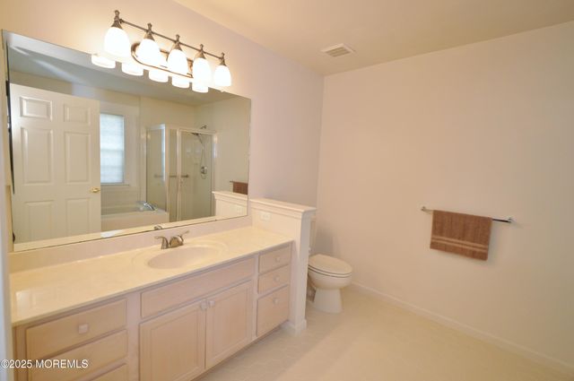 2602 Meadow Lake Drive, Toms River, NJ 08755