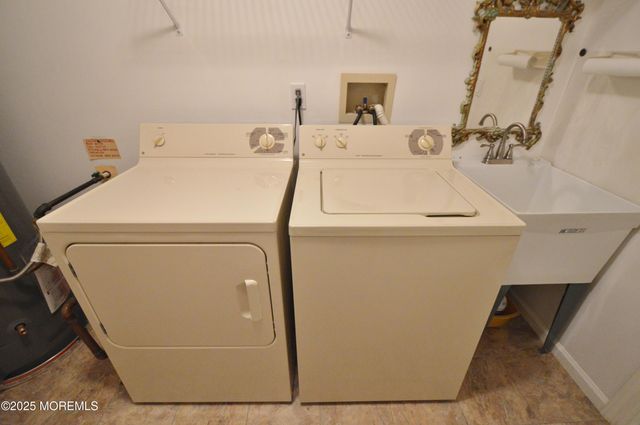 2602 Meadow Lake Drive, Toms River, NJ 08755