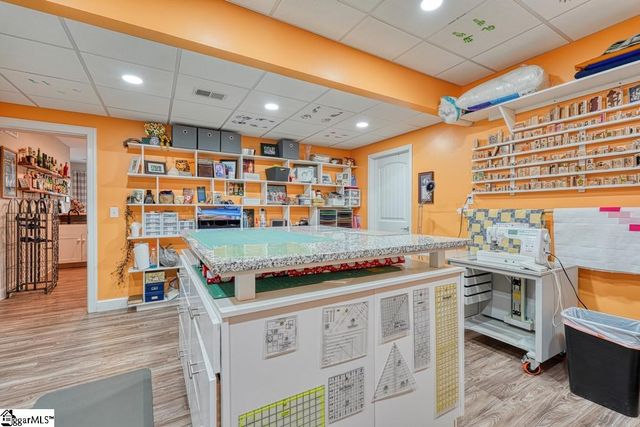 813 Grande Dunes Way, Inman, SC 29349