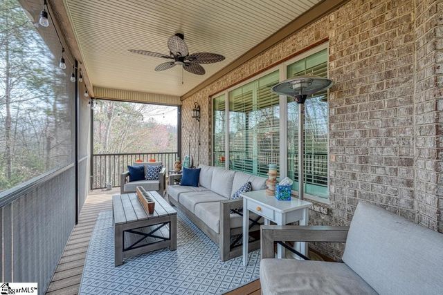 813 Grande Dunes Way, Inman, SC 29349