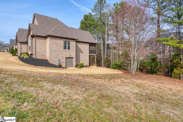 813 Grande Dunes Way, Inman, SC 29349