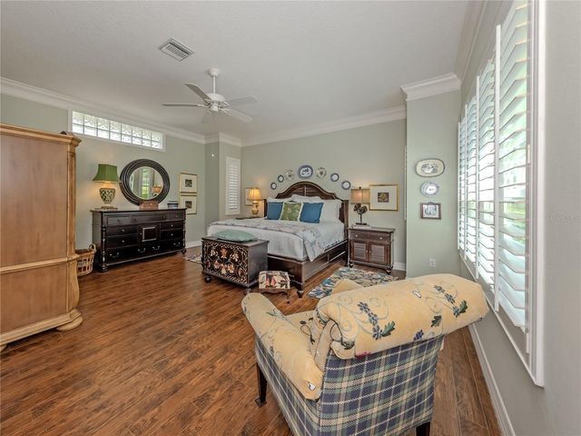228 VESTAVIA DRIVE, Venice, FL 34292