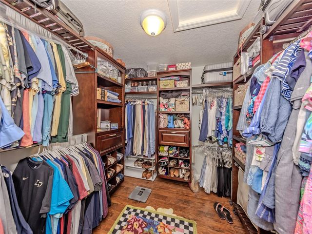 228 VESTAVIA DRIVE, Venice, FL 34292