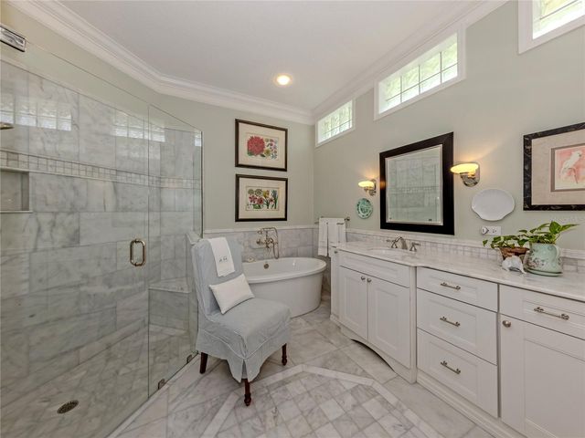 228 VESTAVIA DRIVE, Venice, FL 34292
