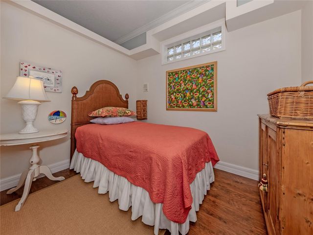 228 VESTAVIA DRIVE, Venice, FL 34292