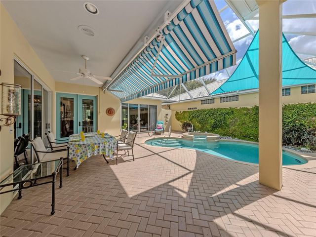 228 VESTAVIA DRIVE, Venice, FL 34292